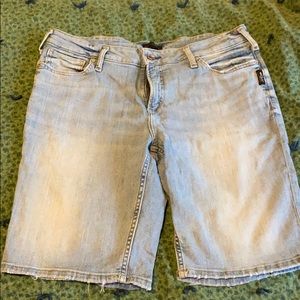 Silver jeans suki Bermuda shorts 33